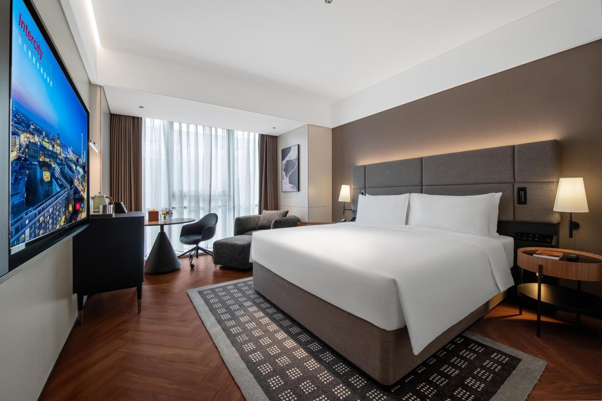 Intercity Hongqiao Necc 4*